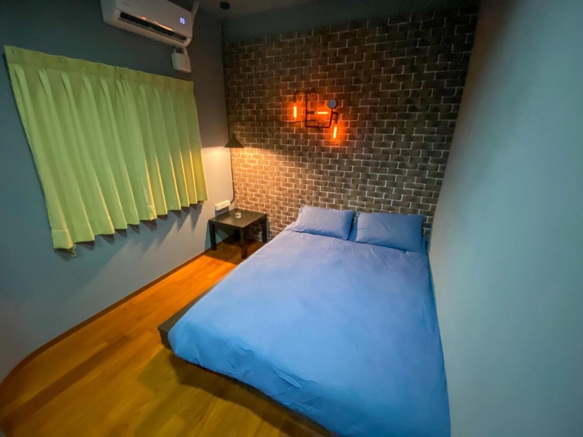 瑞芳旅人自助背包客棧Ruifang Travelers Backpackers Inn- 不接受現金及刷卡 公共衛浴 需自備牙刷及毛巾 New Taipei City 外观 照片